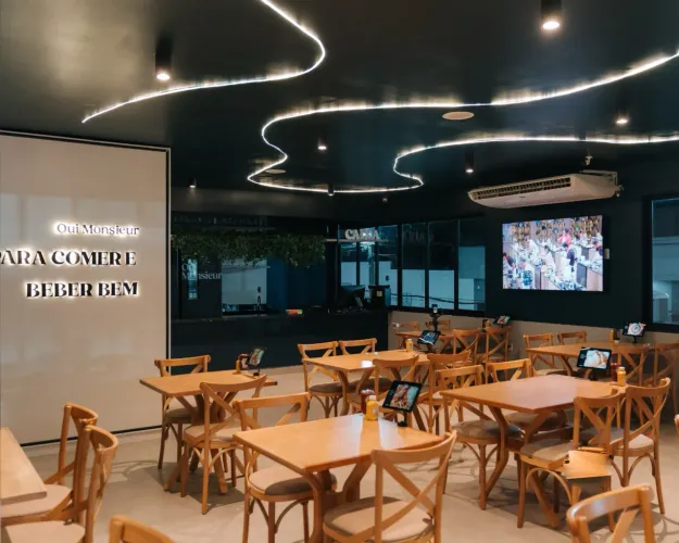 Vendo toda a estrutura de restaurante