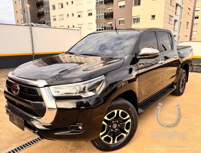 Toyota Hilux CD SR5 4X4 2.8 Diesel 2022