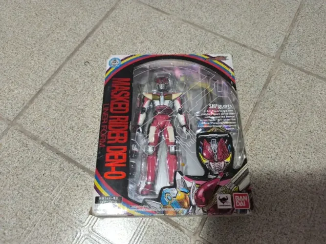 SH FIGUARTS -MASKED RIDER DEN-0