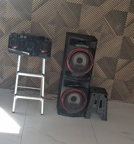 MINI SISTEM LG POTENTE