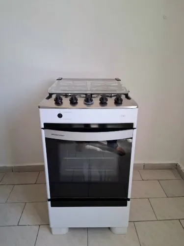 Vende se fogão semi novo