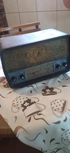 Rádio antigo dalvox funcionando defeito cordinha mudar estação 