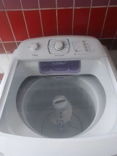 Máquina de lavar roupa Eletrolux turbo 13 volt.220