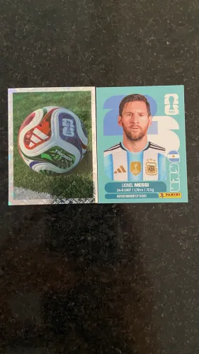 Figurinha bola da copa do mundo 2026 e messi
