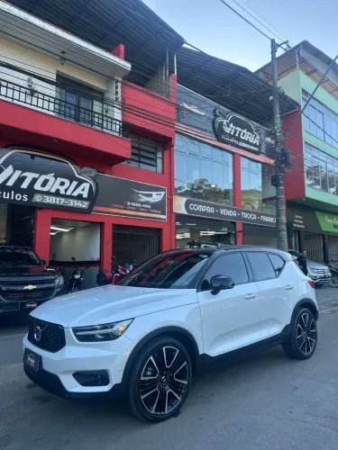 Volvo XC40 T-5 R-design 2.0 252cv AWD 2020
