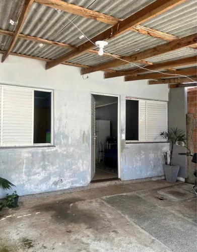 Vende-se casa no Guamá TB