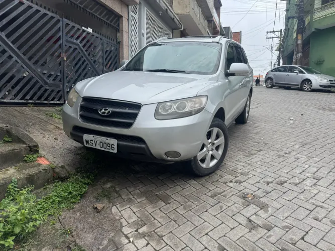 Hyundai Santa Fe GLS 2.7 V6 4x4tiptronic 2010
