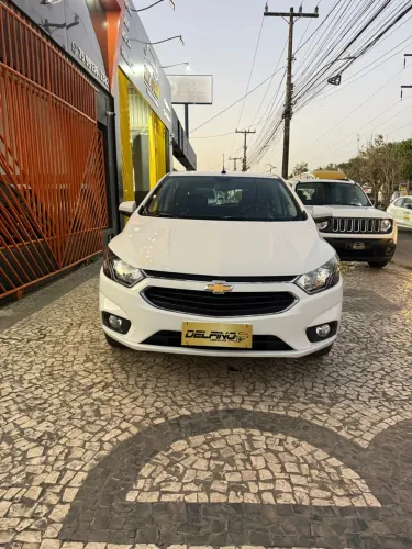 Chevrolet Onix Hatch LTZ 1.4 8V Flex Mec. 4P 2018