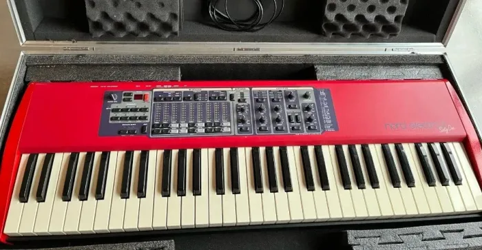 Nord Electro 2 61