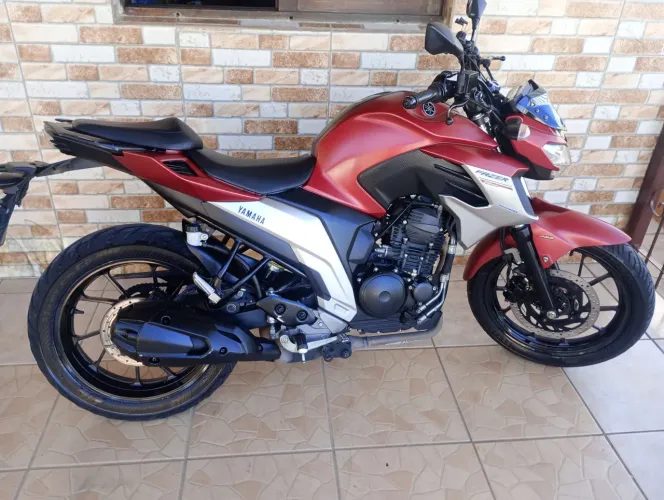 Fazer 250 Flex