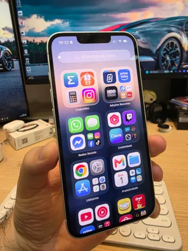 iPhone 16e 128g na garantia e 1 mês de uso