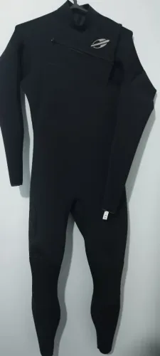 Long John Mormaii 3.2 2026 como novo