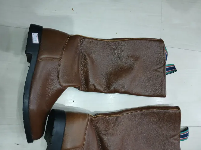 BOTA DE GAÚCHO COURO TAM 39