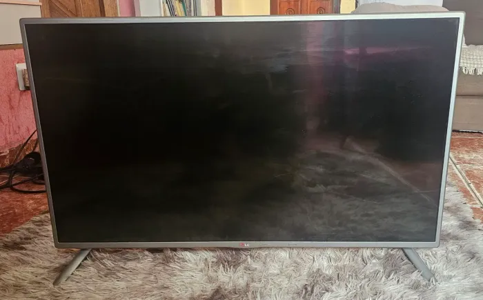 TV LG Smart TV 42 42LB5800 Com Defeito - Liga, Tem Som, Sem Imagem, Wi-Fi Funcional
