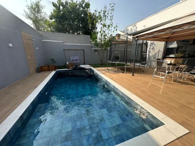 Imóvel para venda com 220 metros quadrados com 3 quartos