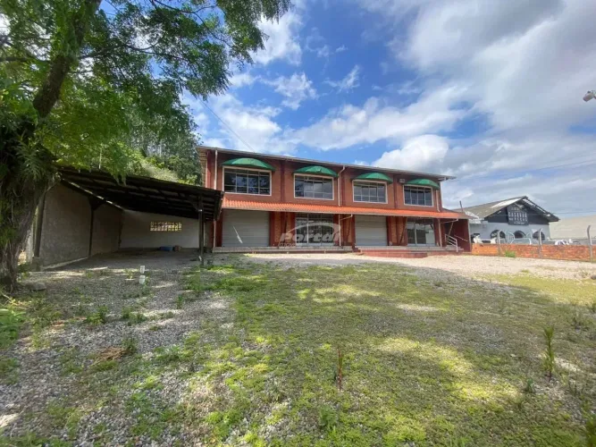 Excelente Galpão para locação no bairro Badenfurt!