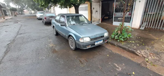 Ford Verona GLX 1.8 (modelo Antigo) 1990
