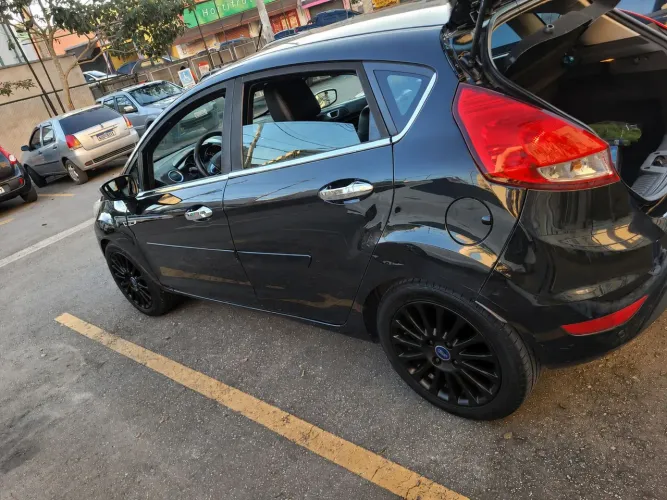 Ford Fiesta Tit./tit.plus 1.6 16V Flex Aut. 2017