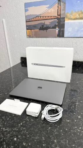 MacBook Air M1 13 Pol 8GB 256GB - 96% Bateria - Só 51 Ciclos