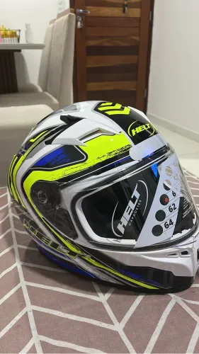 Capacete HELT