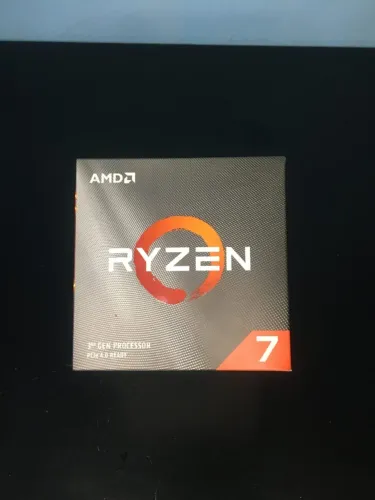 Processador AMD Ryzen 7 3700X - NOVO, ORIGINAL E SEM USO