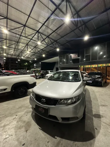 Kia Motors Cerato 1.6 16V Aut. 2011