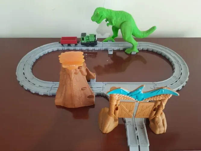 Pista Ferrovia Thomas E Amigos Aventura Dino - Mattel