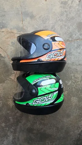 Capacete Gow