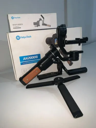 Gimbal Feyutech Ak2000c + Punho Versatile Arm + Sapata Vert