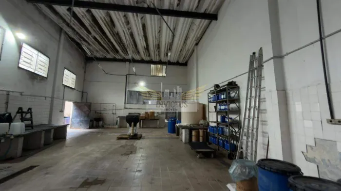 Galpão Industrial à Venda, 369,60m² - Bairro Canhema, Diadema/SP.