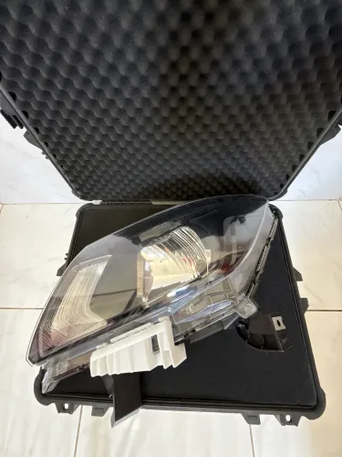 Farol Manual (esquerdo/motorista) Nissan Frontier 2017 A 2024