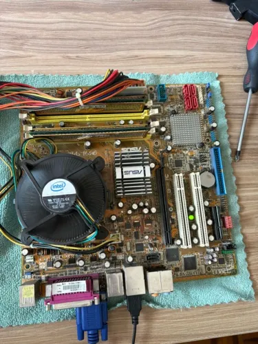 Kit Placa Mãe, Processador e Memória RAM