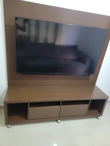 Rack com painel para tv até 65 polegadas 