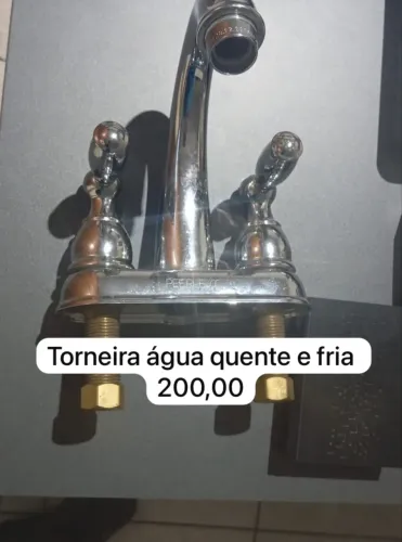 Torneira quente e fria