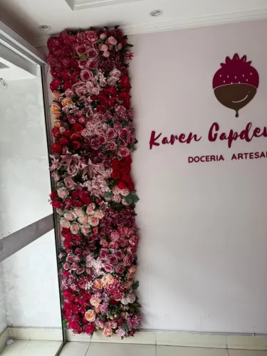 Cascata de Flores Artificiais com 2m de altura 