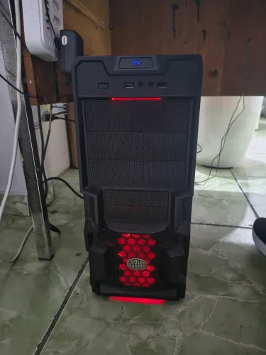 PC Gamer - RX 590