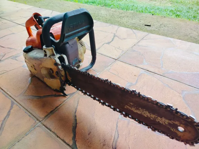 Moto serra cabeça de boi