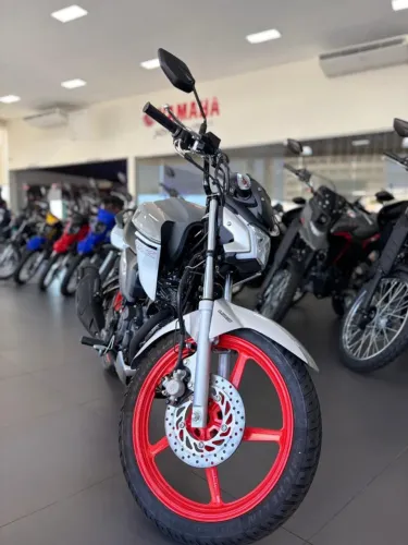 Yamaha Factor DX 2026