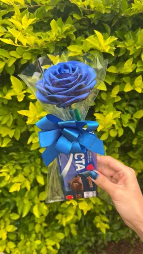 Rosa eterna + barra de chocolate 