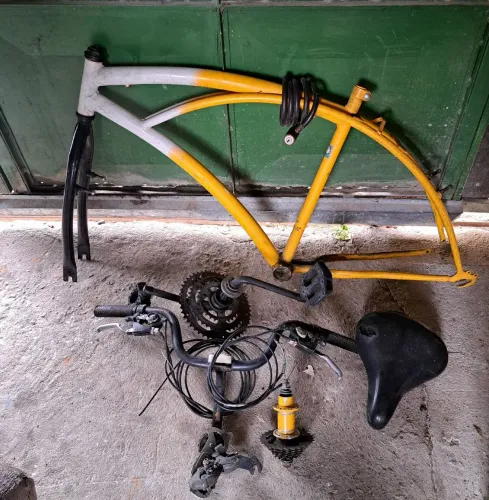 Bicicleta Aro 15 quadro caicara