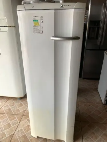 Freezer vertical uma porta Electrolux COM GARANTIA 