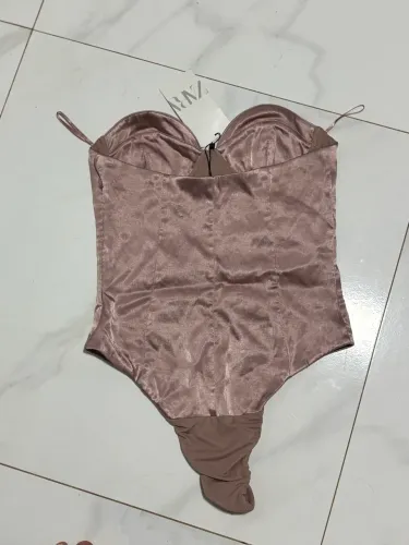 Body rosa 