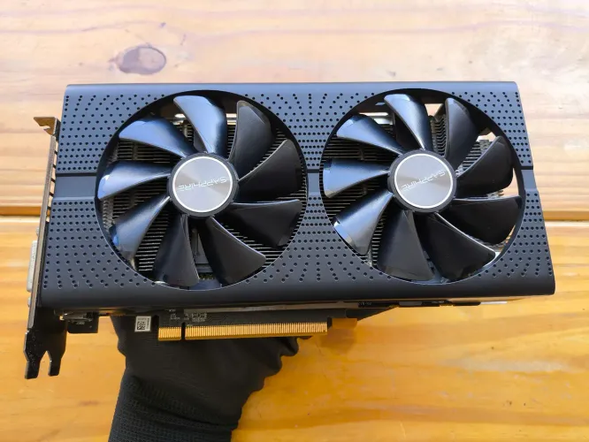 RX 570 4GB - Sapphire Pulse EDITION