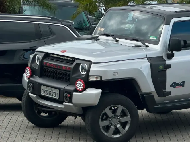 Troller T-4 4X4 3.2 20V TDI Cap. Rígida Diesel 2015