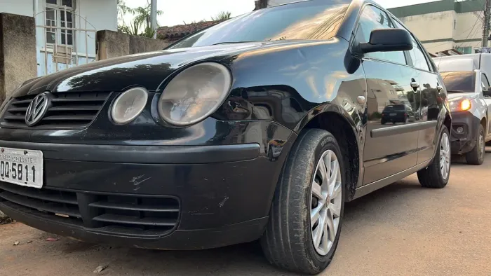 Volkswagen Polo 1.6 Mi/s.ouro 1.6 MI Tot.flex 8V 5P 2006