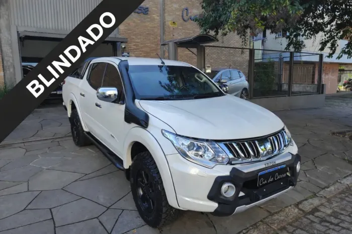 Mitsubishi L200 Triton Sport HPE 2.4 CD Diesel Aut. 2017