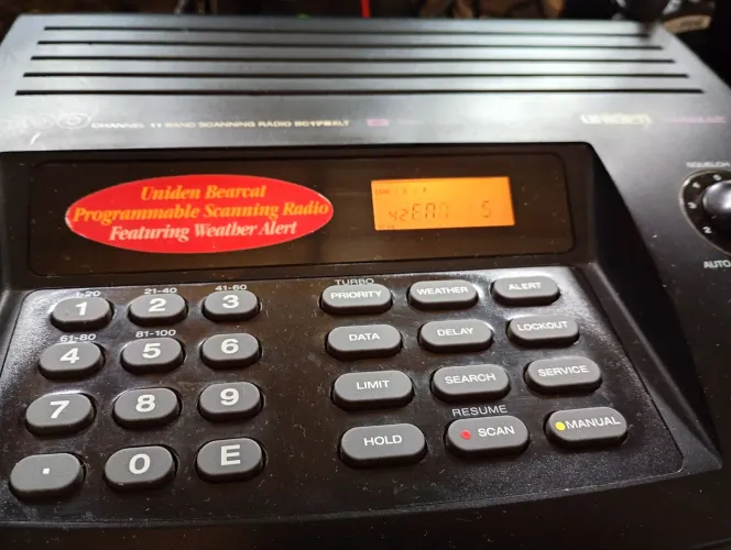 Scanner Uniden Bearcat
