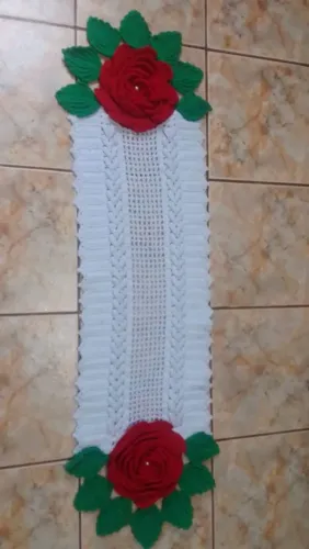 Caminho de mesa. 180.00 reais.