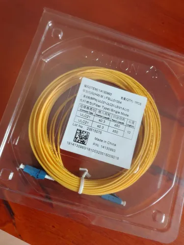 Capo de fibra óptica LC / PC Multimodo (duplex)