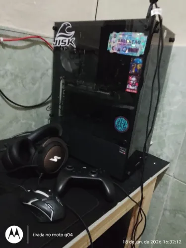 Pc gamer em perfeito estado. Ryzen 55600gt, gtx1650, sdd512gb, 8gb ram headset...